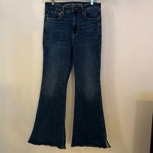 American Eagle Mid Rise Women’s Dark Denim Jeans with Flared Legs Size 12